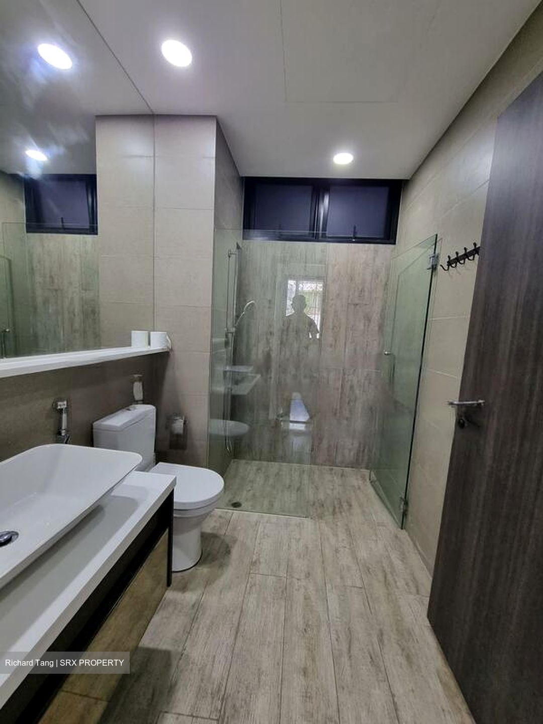 Three 11 (D20), Apartment #461402341